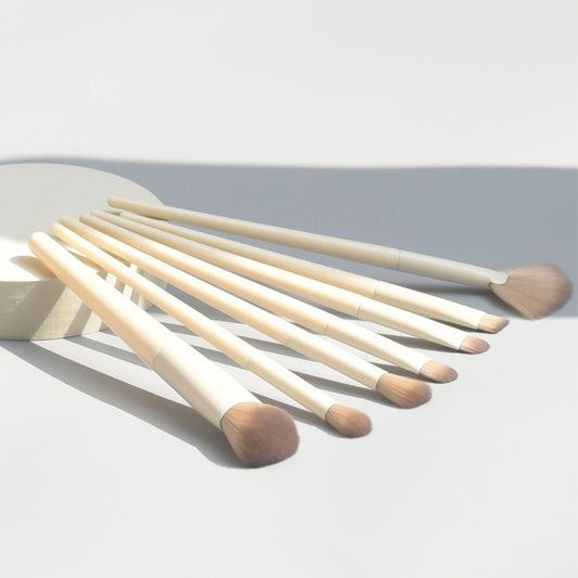 Soft Fluffy Makeup Brushes Set